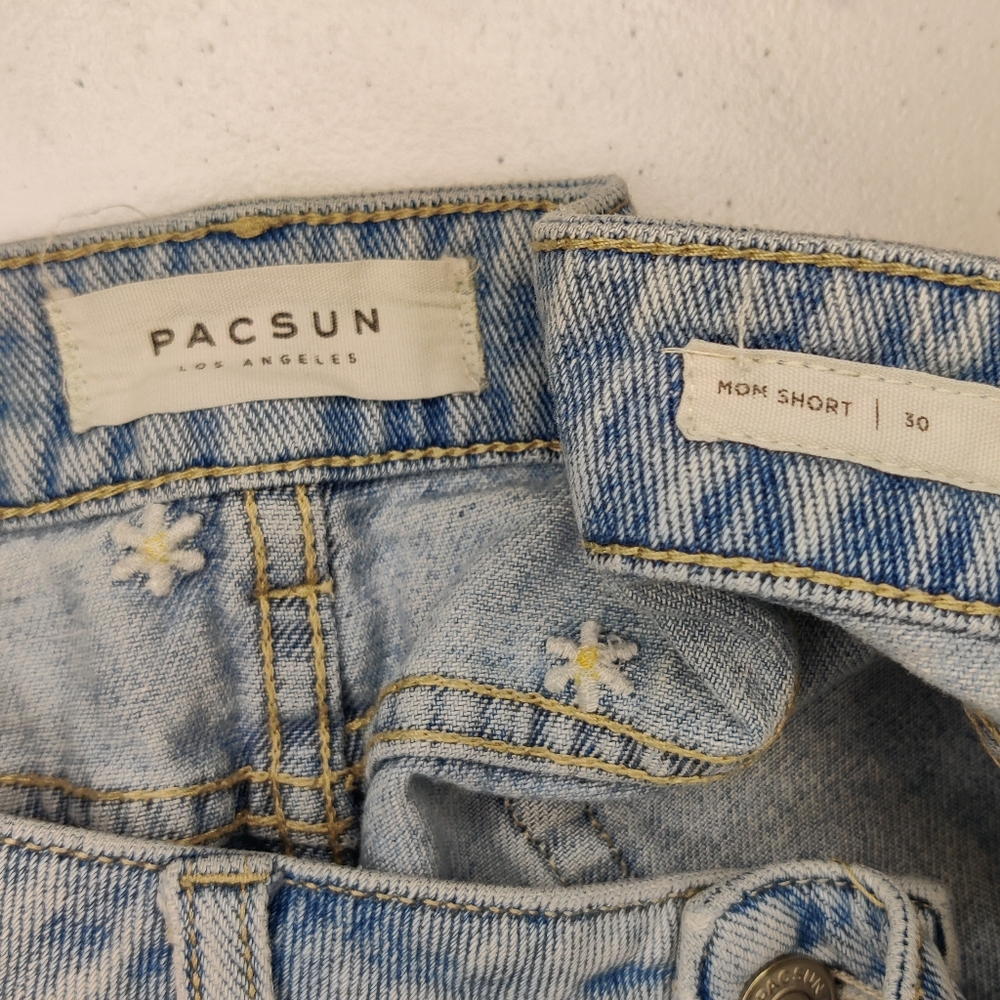 PacSun Blue Denim Mom Shorts - Picture 3 of 3